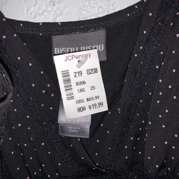 Dress - Picture 4 of 5